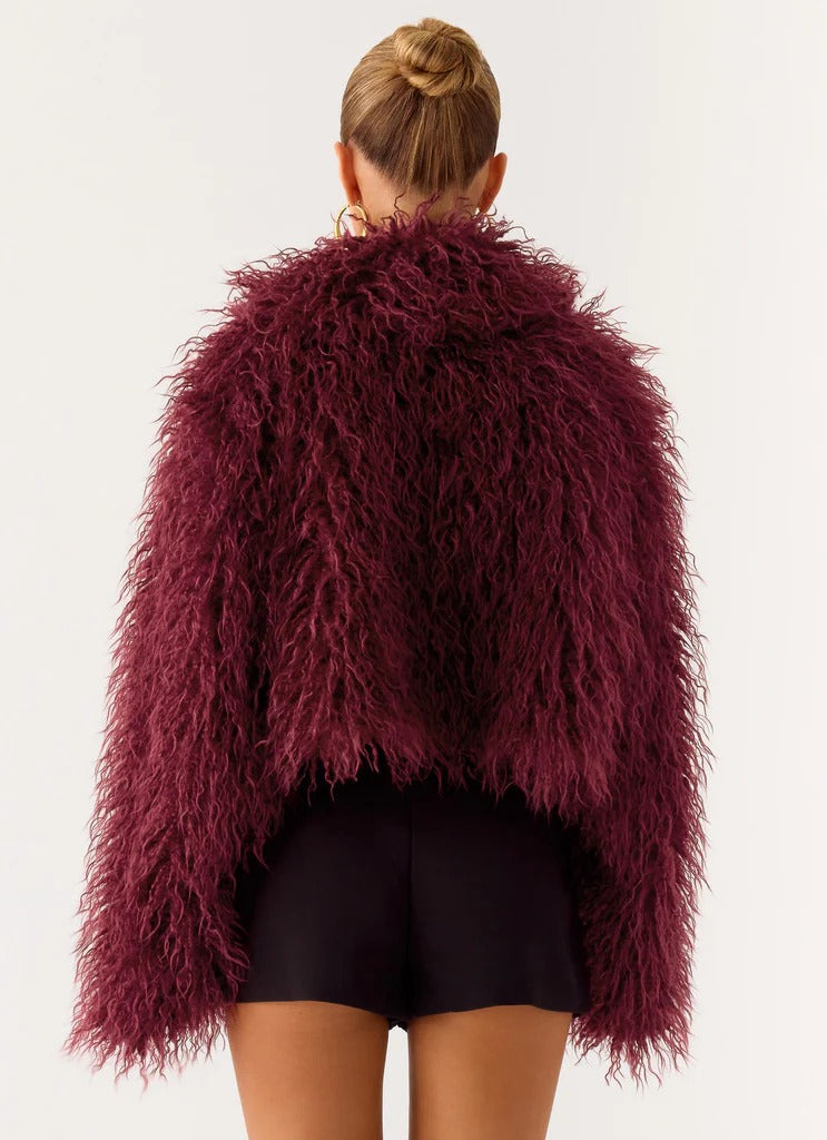 Virginia Cropped Faux Fur Jacket - Maroon